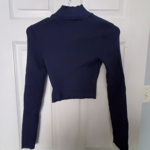 H&M Mock Neck Ribbed Long Sleeve - Picture 2 of 7